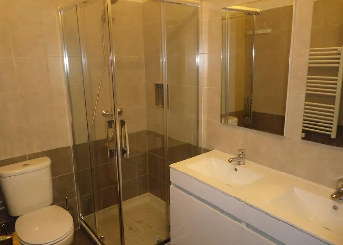 Gospodarstwo wiejskie Casa Da Bica Gondesende *